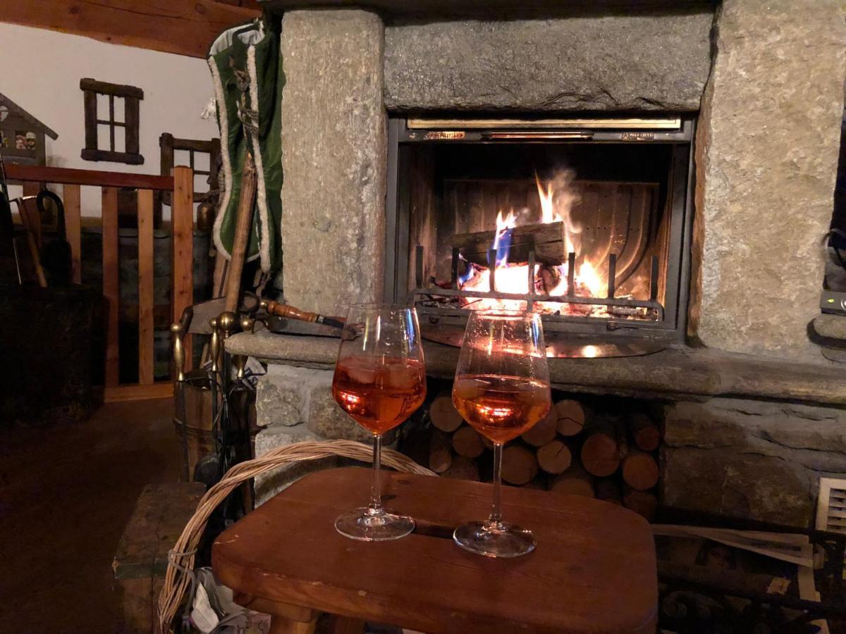 Chalet Cretaz Valtournenche Kültér fotó